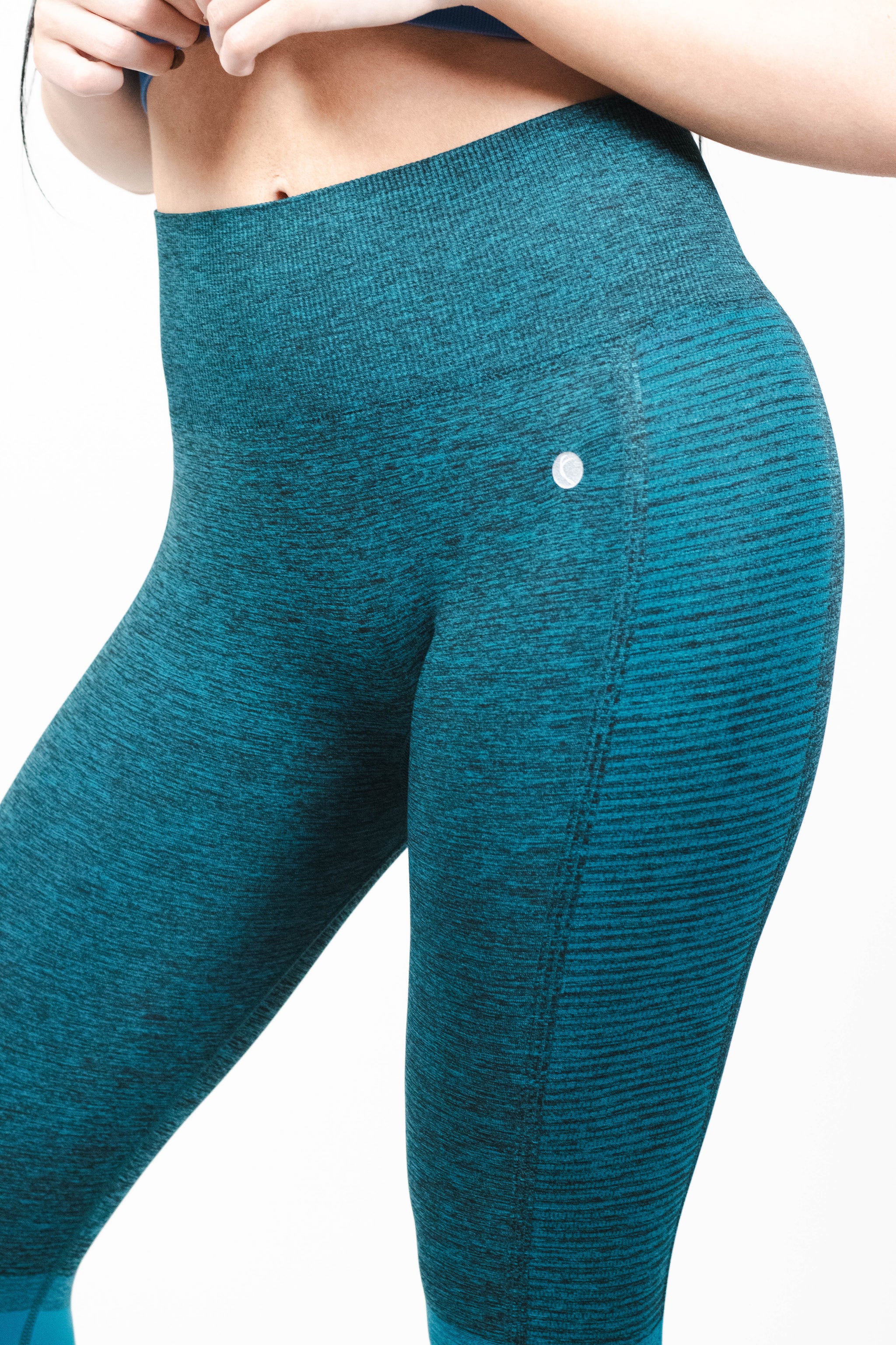 TWO-TONE PERFECT BLEND SEAMLESS LEGGING